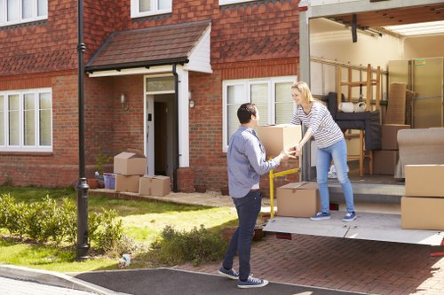 Secure Eastfinchley Removals payment page illustration