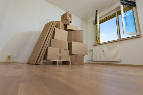 A moving crew assisting with a smooth relocation in East Finchley
